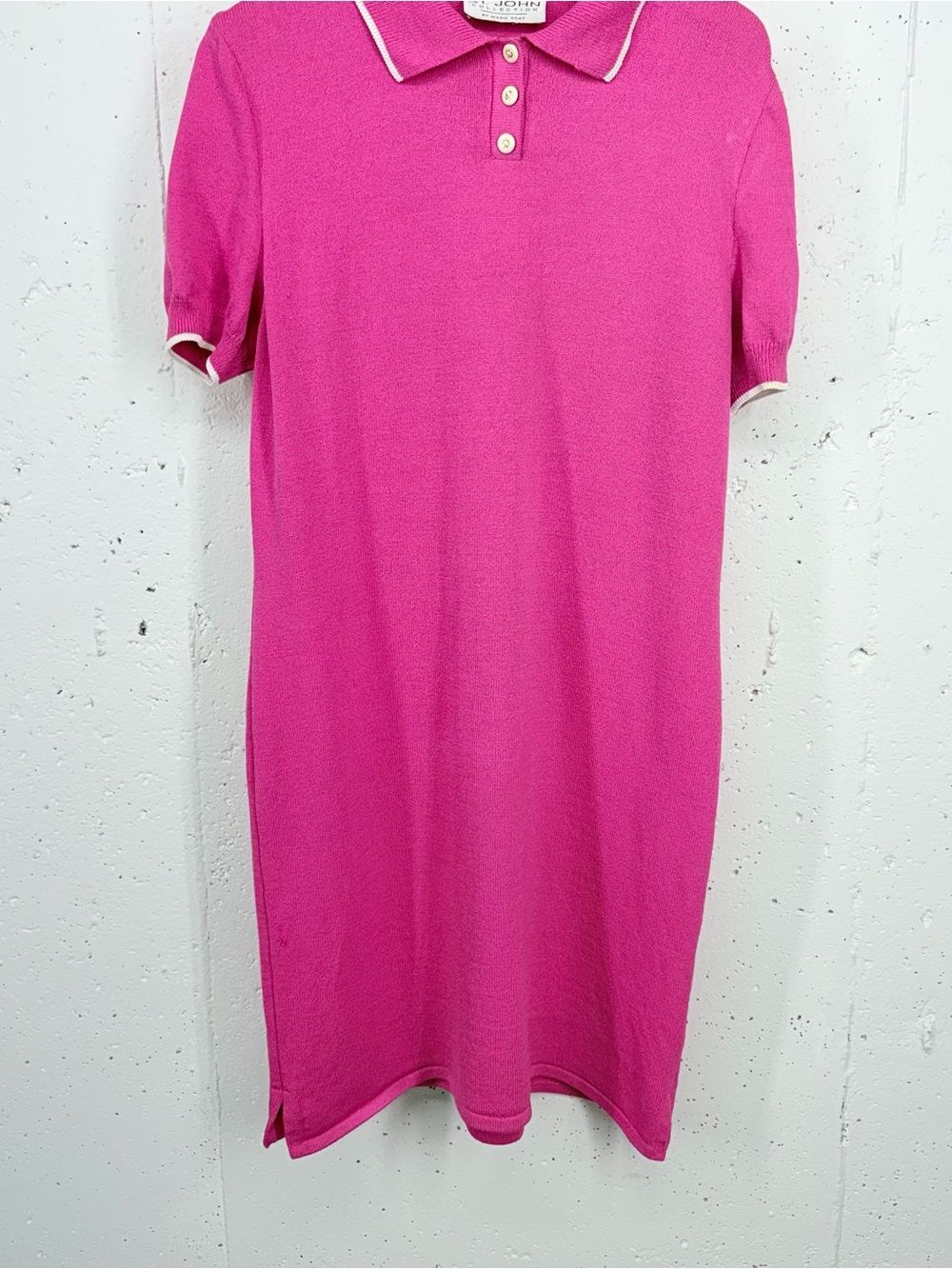 St. John Collection Women’s Size 12 Hot Pink Knit Dress Read - Picture 3 of 16